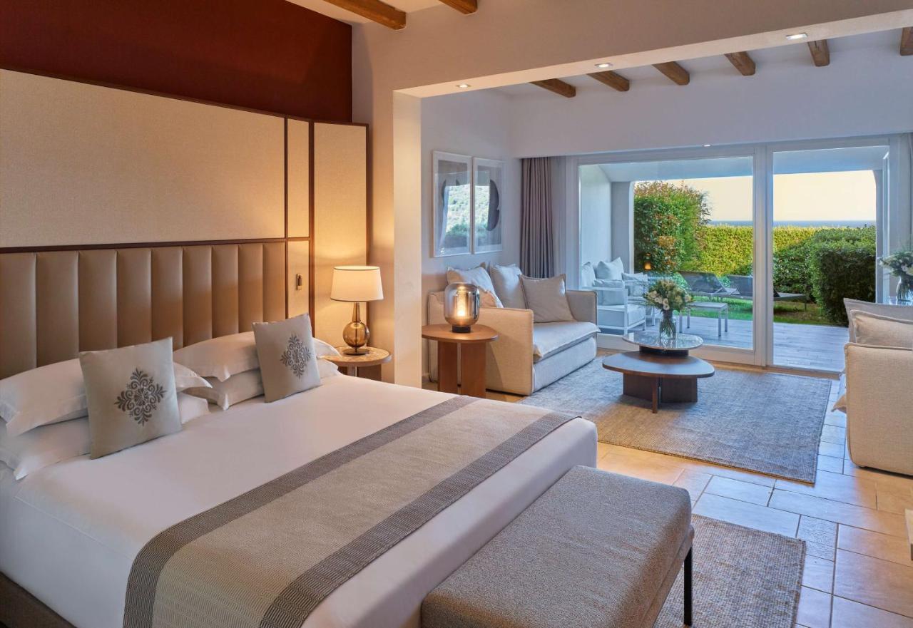 Conrad Laguna Sardinia