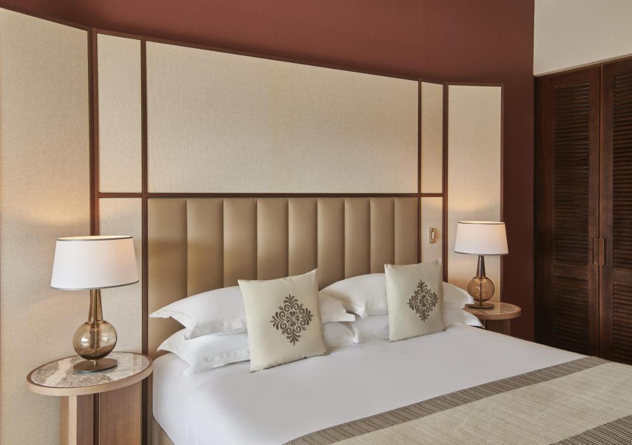 Resort Conrad Laguna Sardinia 5*