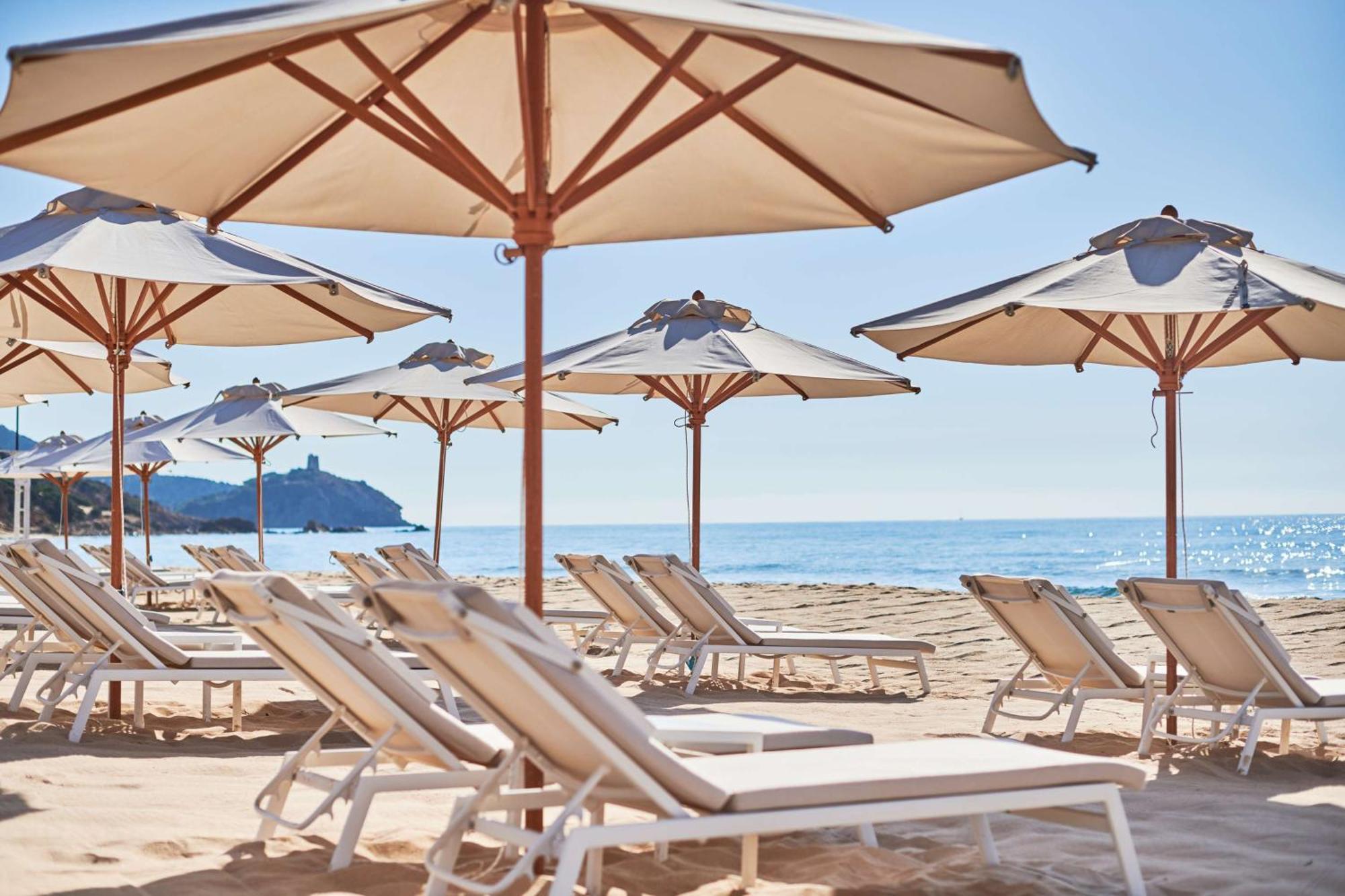 Conrad Laguna Sardinia 5*