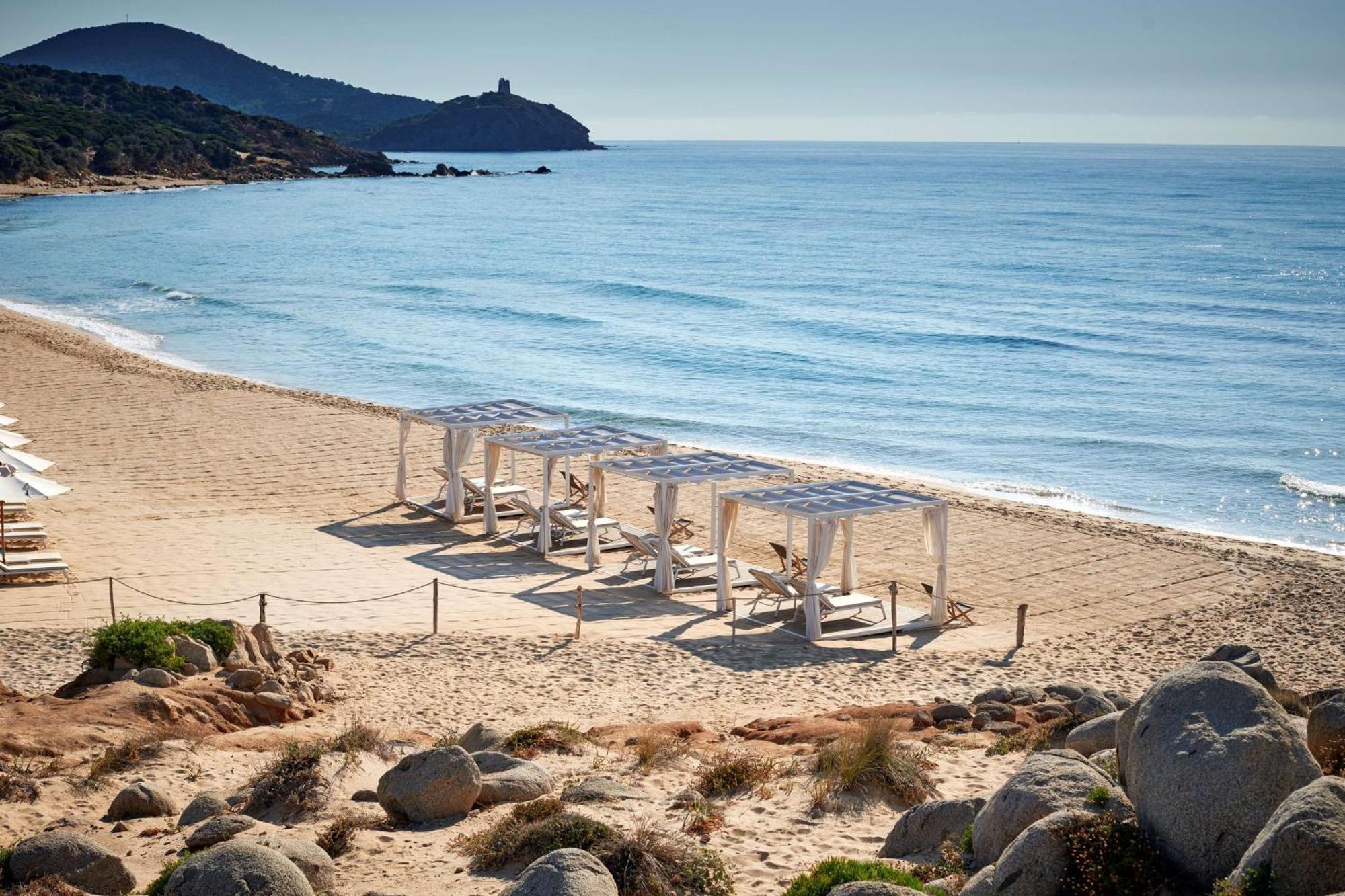 Conrad Laguna Sardinia Resort 5*
